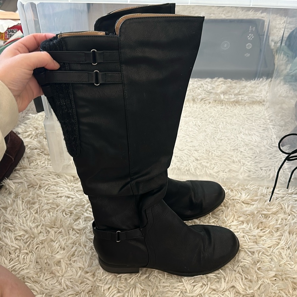 Black boots